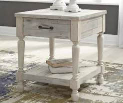 Shawnalore End Table -FurniHub Store 810495195