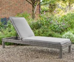 Broyhill Eagle Brooke All-Weather Wicker Cushioned Chaise Lounger -FurniHub Store 810555202 4
